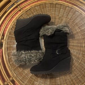 Women's Black Faux Fur Wedge Boots